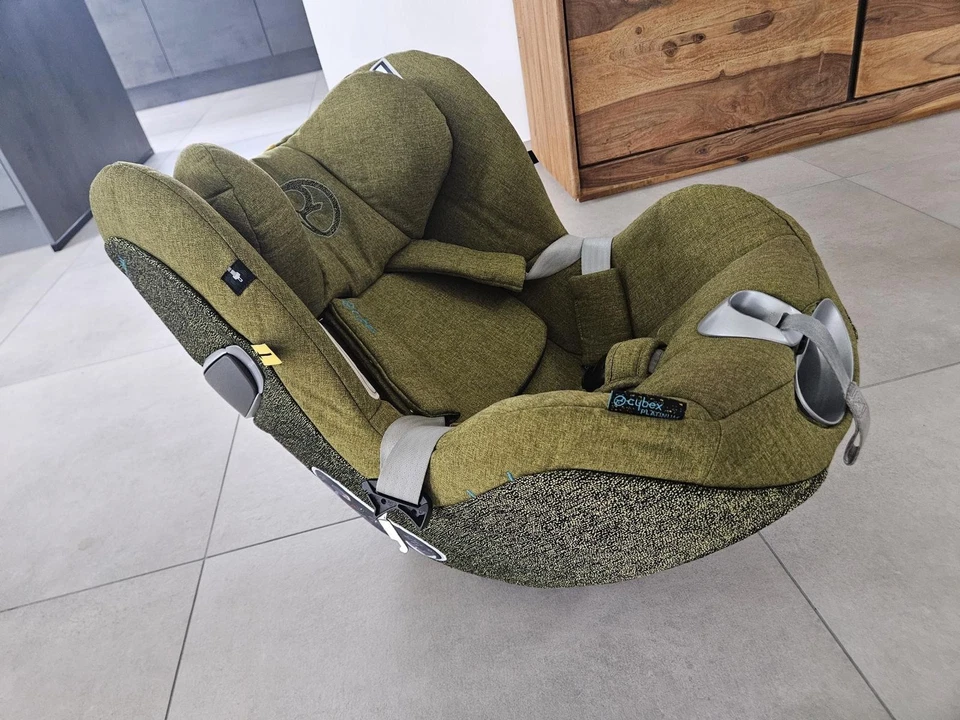 Cybex Platinum Sirona Z i-Size Reboarder mit Base zum drehen - Bild 4 von 4