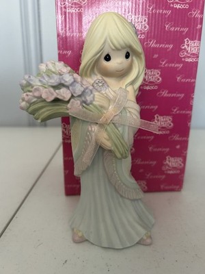 PRECIOUS MOMENT FIGURINE - 4004738 - MAY LOVE BLOSSOM WHEREVER YOU GO - LIMITED