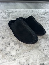 UGG Womens Black Suede Shearling Pearle Slip-On Slippers Size 8. No box