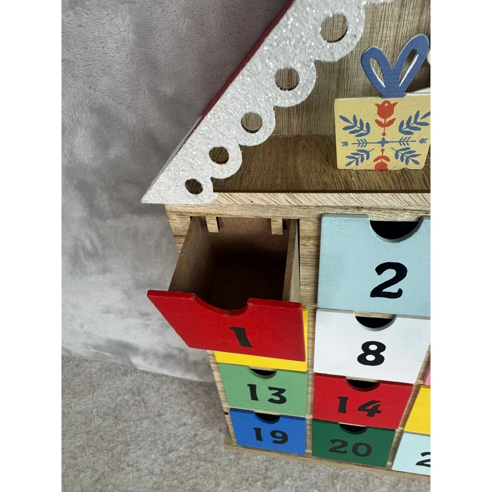 Ashland Wood Christmas Advent Calendar House Santa Trees 24 Drawers - Image 2 of 4