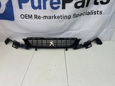 Peugeot 308 Front Radiator Grille 1613124380