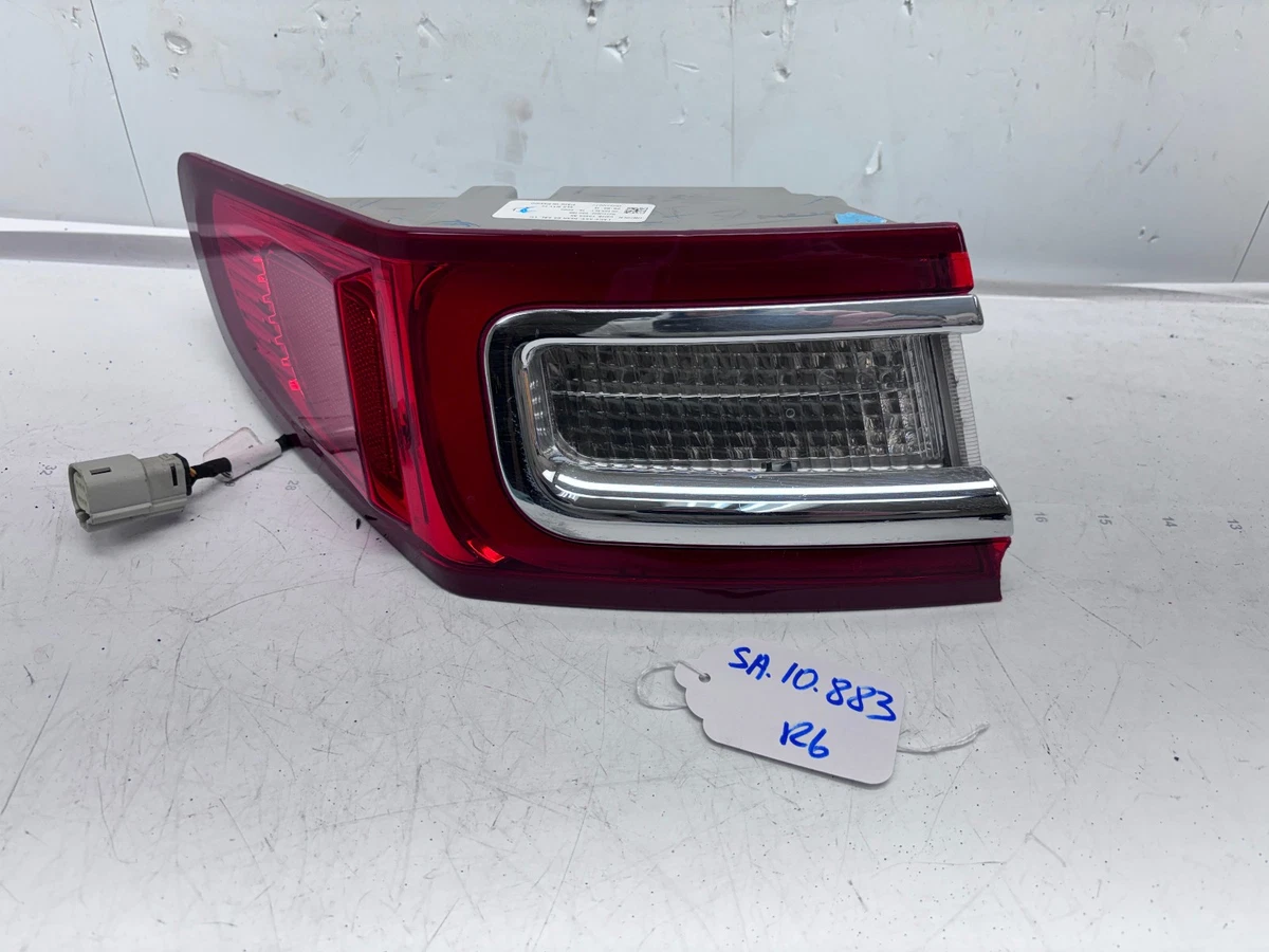 1961 - 1964 LINCOLN CONTINENTAL REAR BRAKE LIGHT LENS INSERT