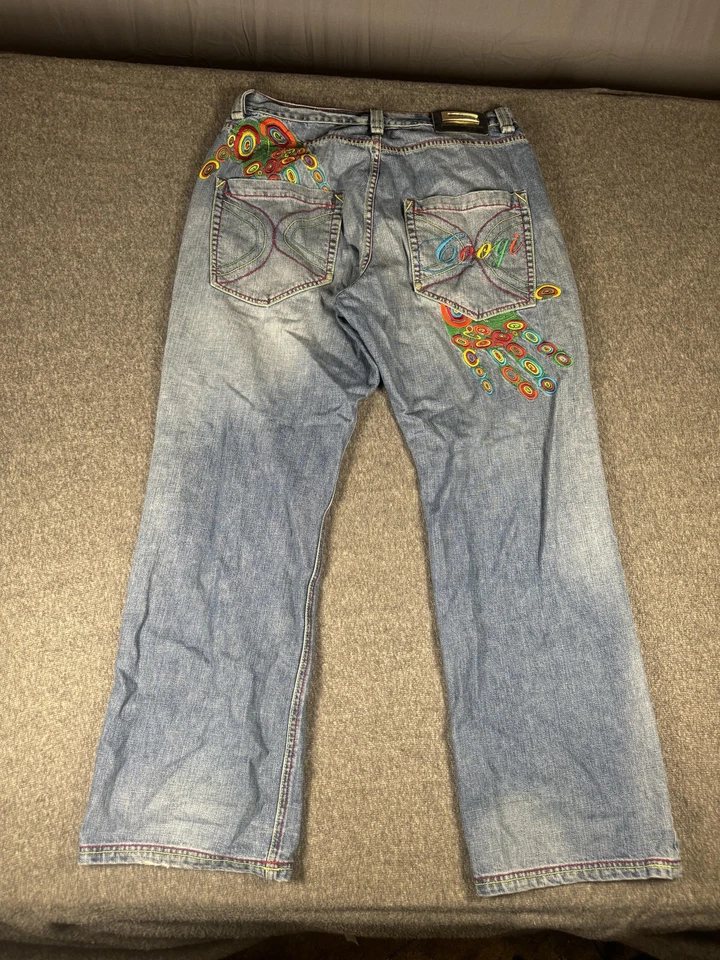 Vintage Coogi Jeans Mens 38x34 Blue Light Wash Embroidered Baggy Denim Y2k - Image 4 of 4