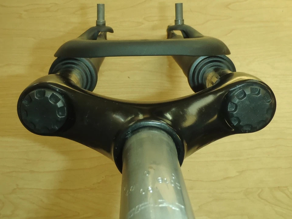 SCHWINN 24" MOUNTAIN MATTE BLACK SUSPENSION FORK BIKE PARTS 668-2 - Image 4 of 4