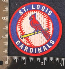 ST LOUIS CARDINALS BASEBALL IRON ON PATCH 001