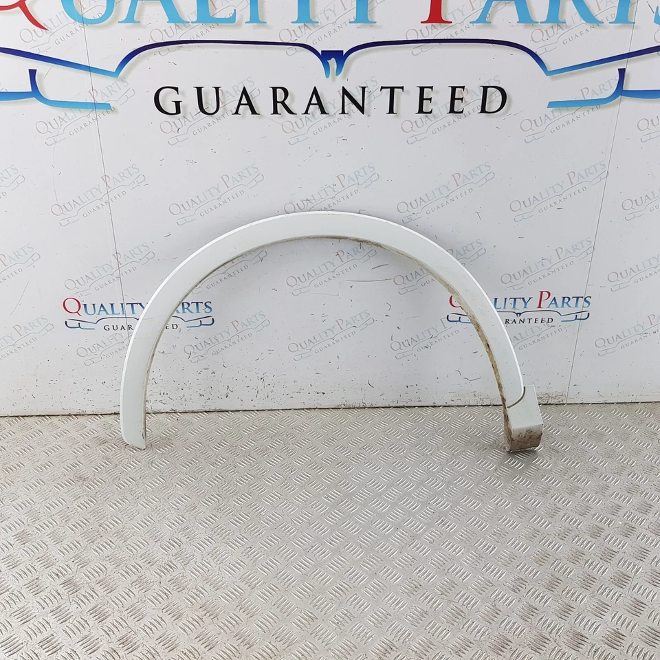 AUDI Q3 WHEEL ARCH TRIM FRONT LEFT PASSENGER SIDE 8U 2012 8U853717B - Image 2 of 4