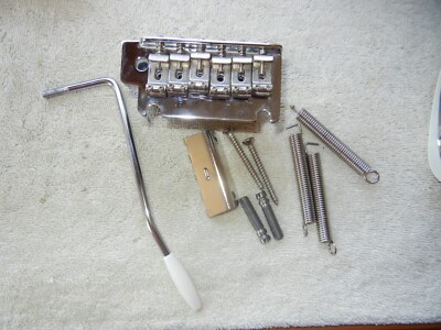 Genuine Fender Stratocaster 2 Point Tremolo Bridge, Claw, Spring, aged white tip