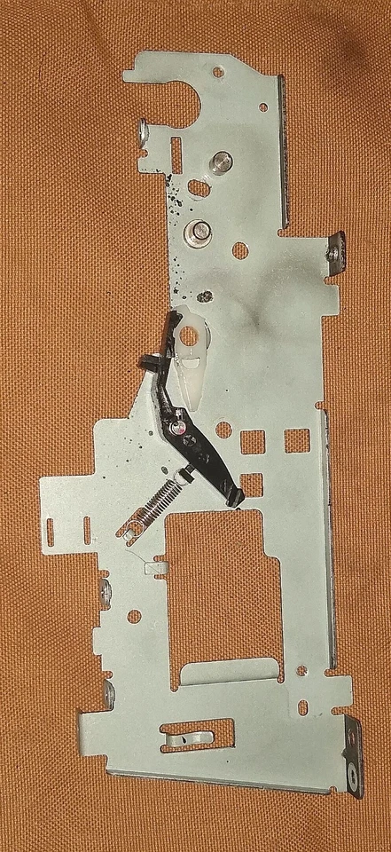 Kodak ESP 3250 - Marco interno - Entrega de placa / tinta - Soporte derecho Foto 2 de 2