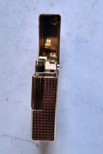 ST Dupont L1 BR gold hobnail, petit diamonds, small lighter perfect, OVERHAULED - Foto 12 di 18