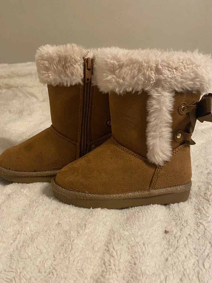 Jumping Beans Niñas 6T Castaño Brillante Moda Botas de Invierno con Cremallera y Lazos Foto 3 de 4