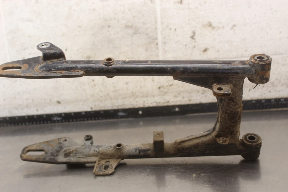 1974 Kawasaki G5 100 SWINGARM SWING ARM SUSPENSION H105 - Image 4 of 4