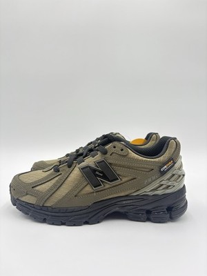 New Balance Men display picture 1