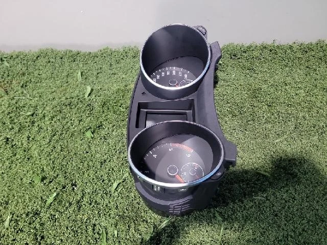 Volkswagen Golf 2010 grupos de instrumentos 5K0920870E Foto 3 de 4