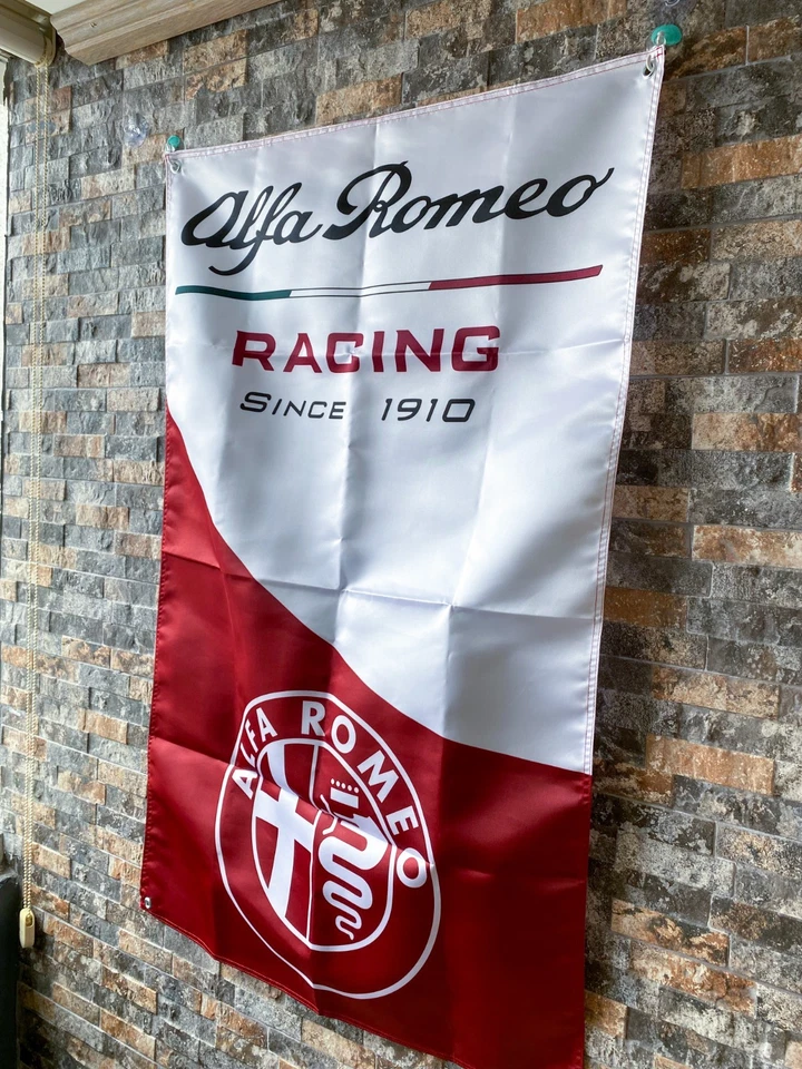Alfa Romeo Racing – Heritage Flag - 80 × 120 cm (31.5” × 47.2”) - Image 3 of 4