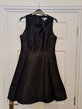Coast Fit And Flared Sleeveless Dress