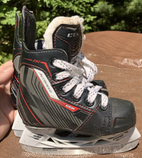 CCM JetSpeed 250 Junior Ice Hockey Skates 8J Black/Red/Gray Lace Pair