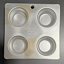 Vintage Easy-Bake Oven-Aluminum Cupcake/Muffin Replacement Pan-4" x 4" by Wilton