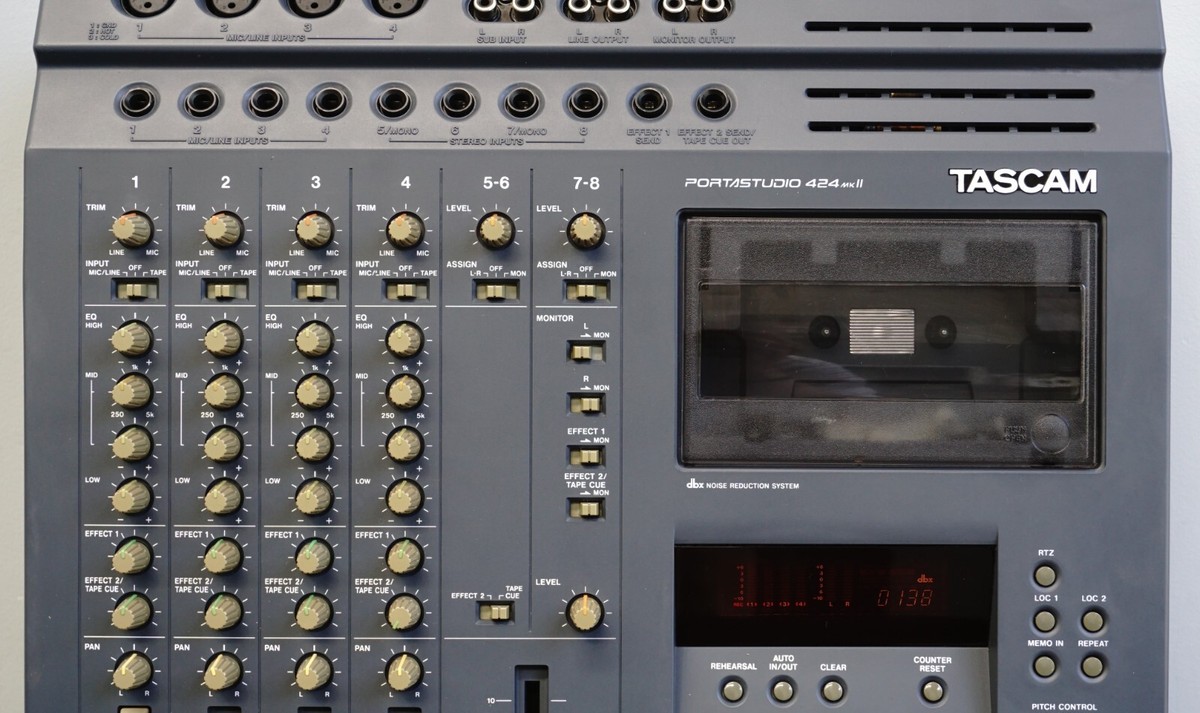 Tascam Portastudio 424 MKII 4 Track Cassette Tape Recorder