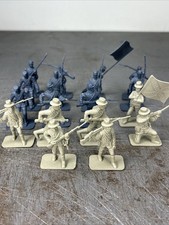 Lot of 18 Plastic Civil War Vintage Soldiers 1/32 Scale Blue/Gray Various Poses