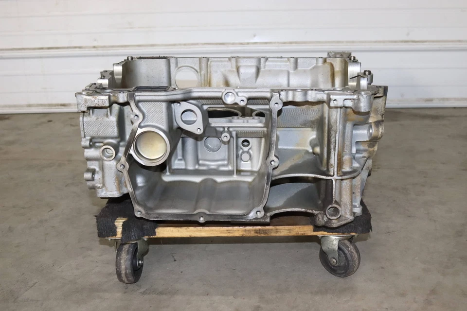 Porsche Boxster 2007-2008 2,7 L - bloque corto del motor derecho / cárter Foto 2 de 4