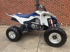 SUZUKI Z400 Mint OG OEM