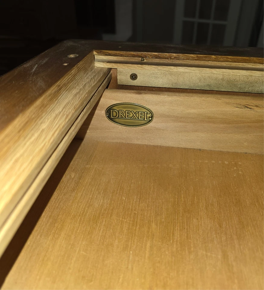 De colección Drexel Queen Anne Estilo Highboy Pecho Cuello de Cisne Pedimento Cabriole Foto 3 de 4