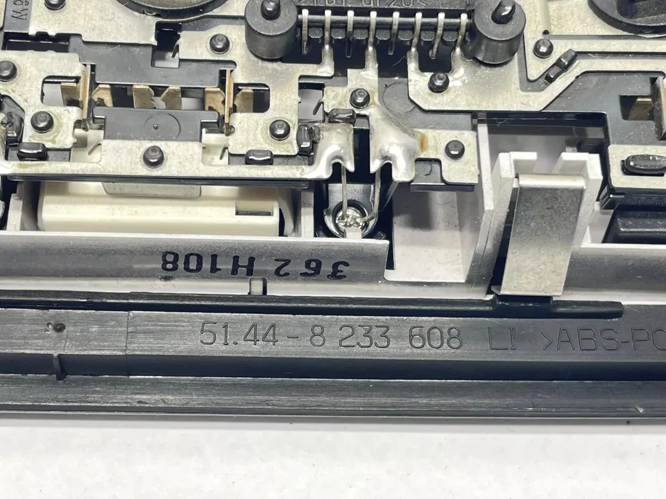 BMW M3 E85 E46 Z4 2000-2006 CONVERTIBLE DOMO DELANTERO LUZ DE LECTURA LÁMPARA Foto 3 de 4