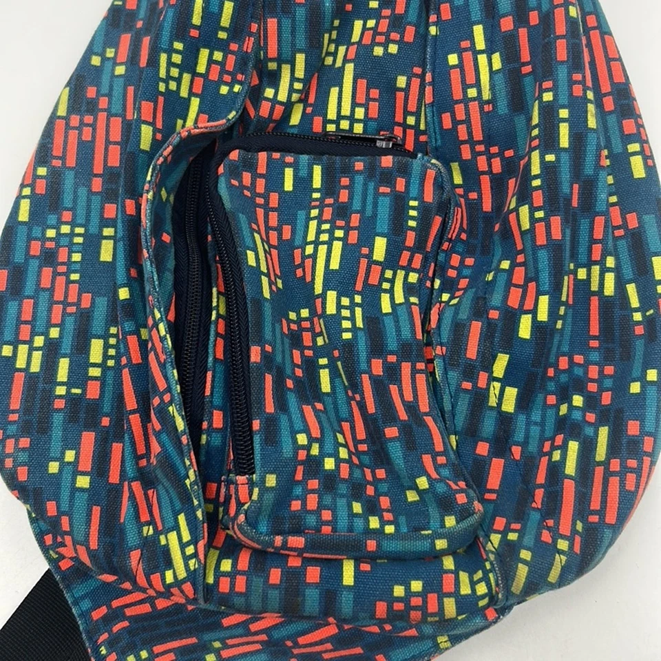 KAVU CROSSBODY ROPE SLING BAG MULTI POCKET BLUE PINK NEON - Image 3 of 4