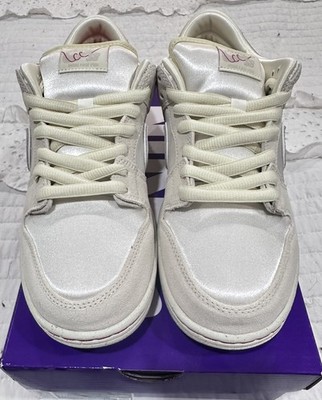 Nike SB Dunk Low 'City of Love' Bone White Sneakers, Size 8.5  FZ5654-100