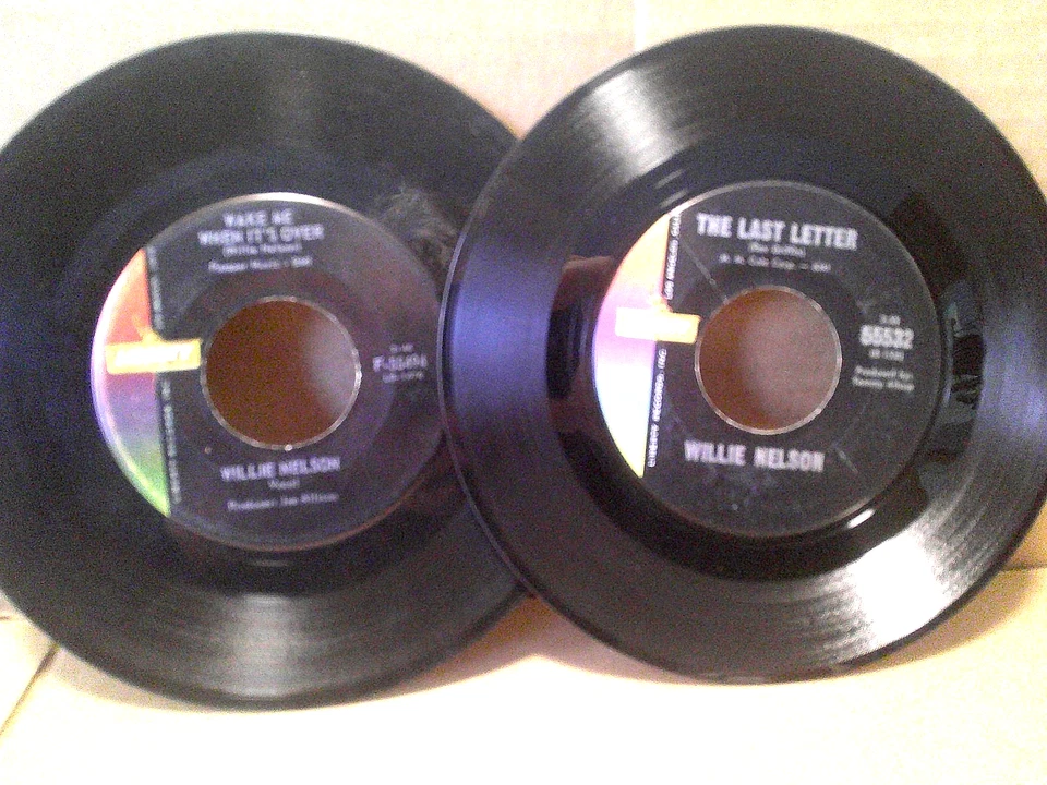 45   (2) Willie Nelson on Liberty Records - Image 2 of 2