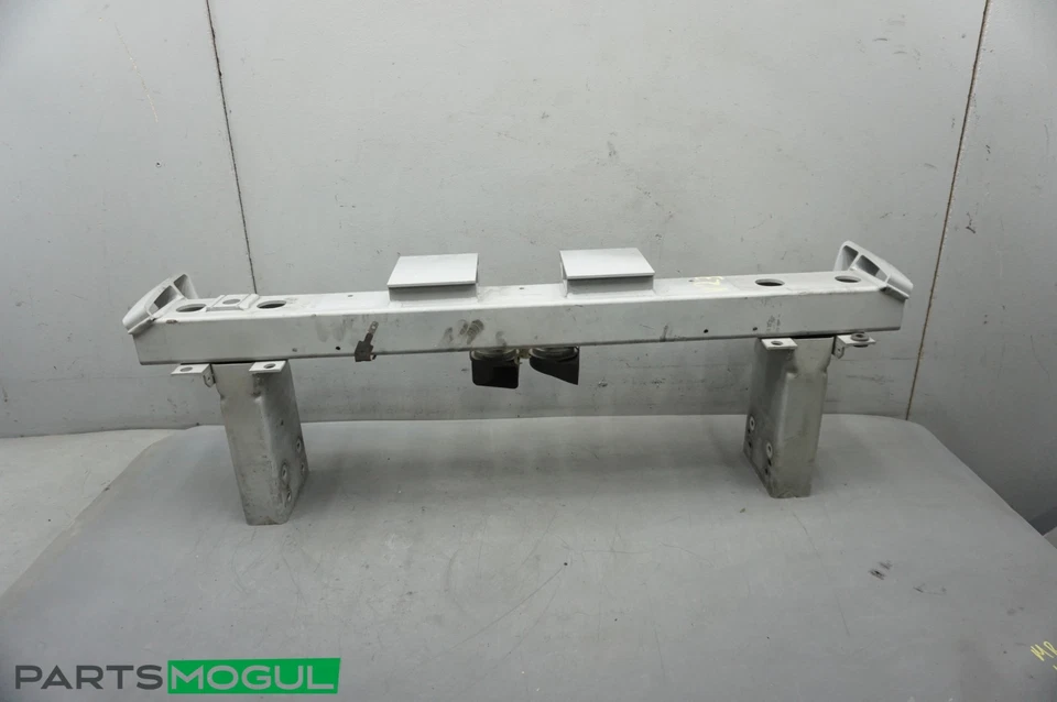 Barra de choque de impacto refuerzo parachoques delantero Jaguar X150 XK XKR 2007-2015 FABRICANTE DE EQUIPOS ORIGINALES Foto 4 de 4