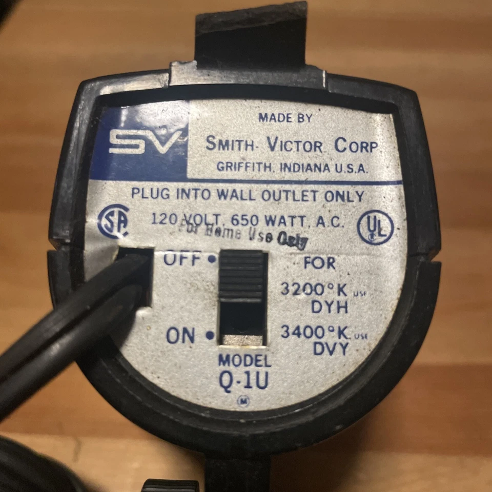 Smith Victor Corp SV 650Watt Light Model W-1U - Image 4 of 4