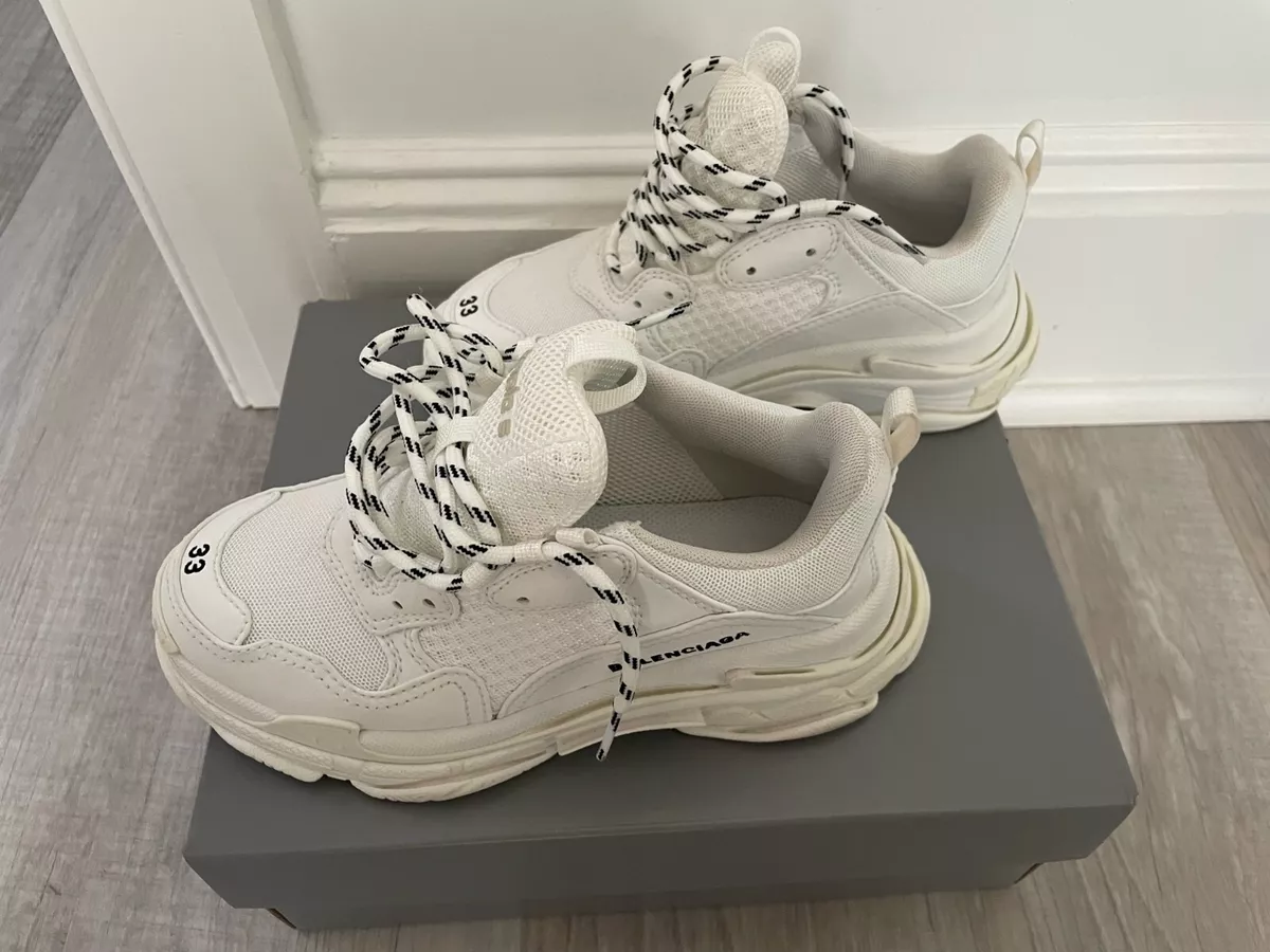 Balenciaga sneakers store size 7