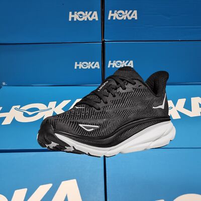 NEW Hoka One One Clifton 9 1132211/BWHT Wide (D) Women's Running