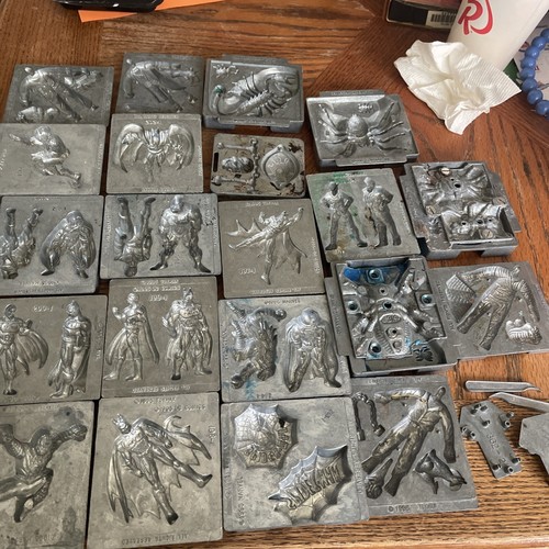 Vintage Lot Of 21 Plus Extra TOYMAX Metal Molds BATMAN SPIDERMAN Spider, Horror