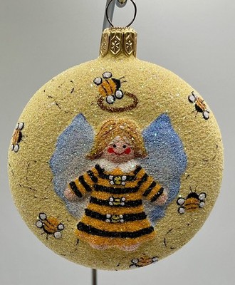 Patricia Breen 2006 Littlest Angel Bee Medallion Christmas #2625 2.76''H Ornament