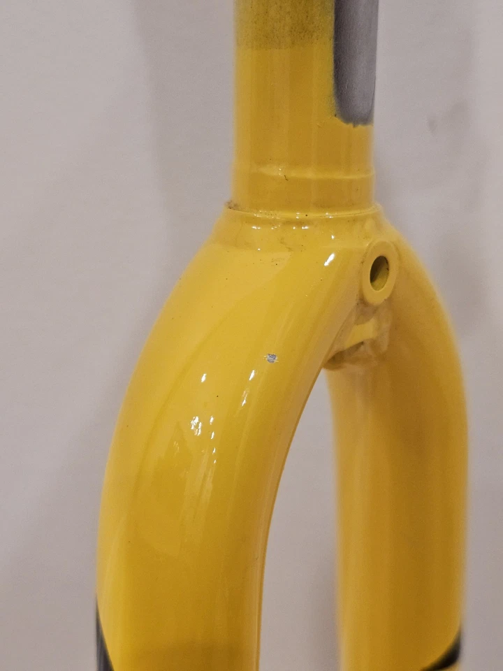 Columbus Casati Vintage Steel Fork 700c Rim Brake Threaded 185mm Chrome/Yellow - Image 3 of 4