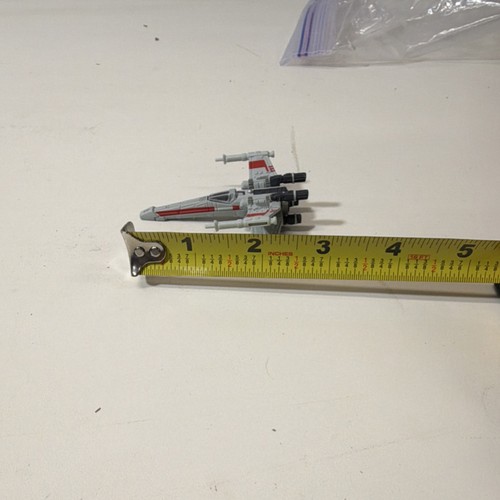 Star Wars X-wing Starfighter Space Ship Replica Gray Red 2014 3.5-Inch - Picture 3 of 3