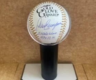 DAVE CONCEPCION 5X GOLD GLOVE 1974-77,79 SIGNED GOLD GLOVE BASEBALL