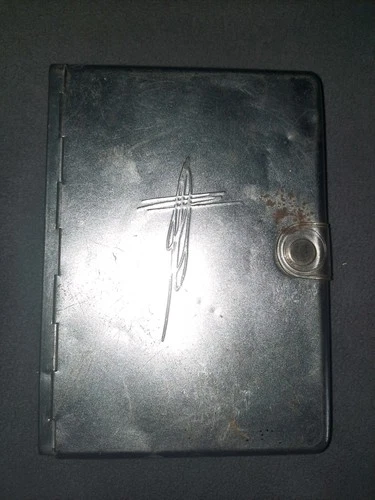 Metal Bible NLT: Silver Cross (Heavy Metal Bible Series)
