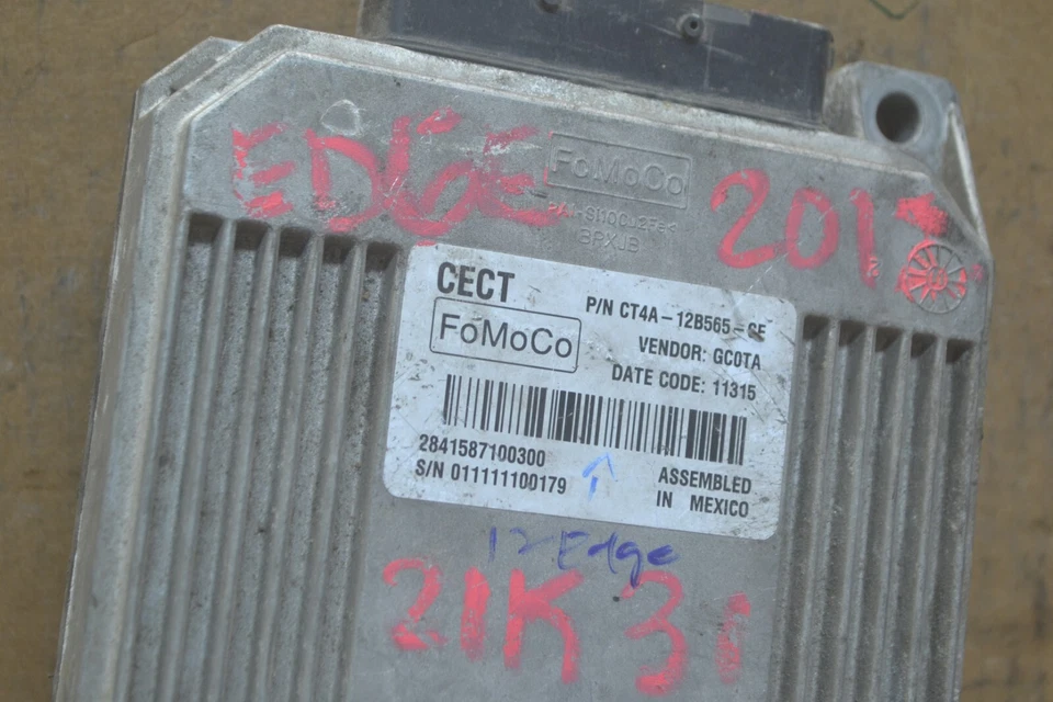 Unidad de control de transmisión Ford Edge 2012 TCU CT4A12B565CE módulo 606-2B5 Foto 2 de 4