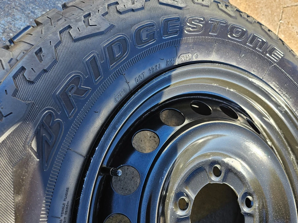 Llanta 18" Toyota Tundra Sequoia OEM 69512 repuesto 2017 2018 2019 2020 2021 Foto 3 de 4