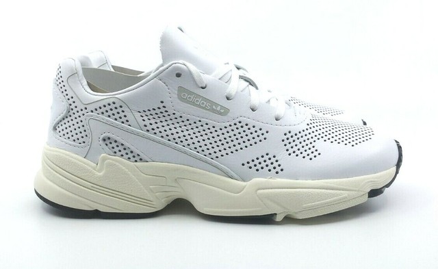 mens 7.5 in women's adidas