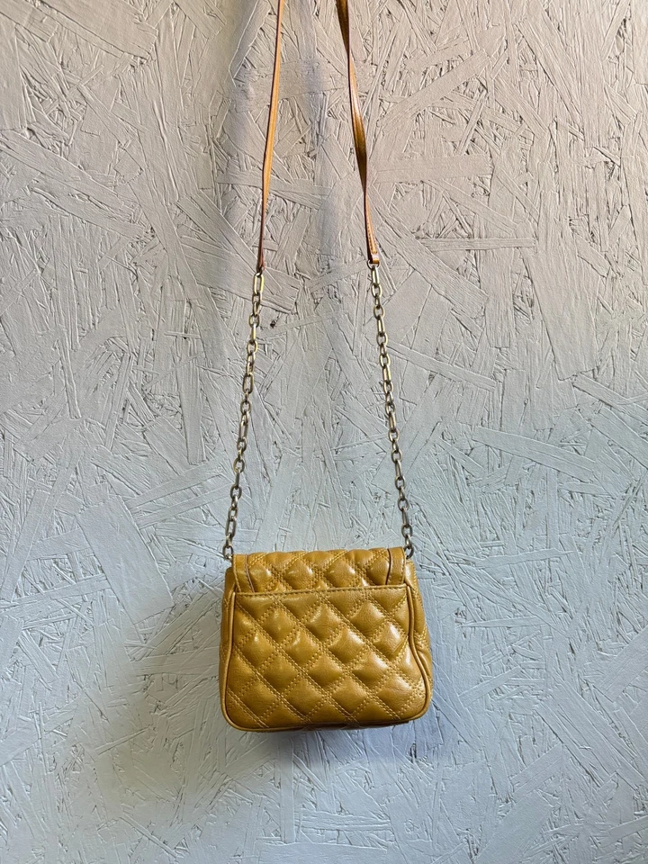 BANANA REPUBLIC quilted faux-leather turn lock mini crossbody bag- Antique gold - Image 3 of 4