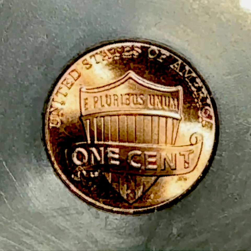 2025 Lincoln Shield Cent Last Year of Issue ICG MS67RD - Flag Label - Image 3 of 4