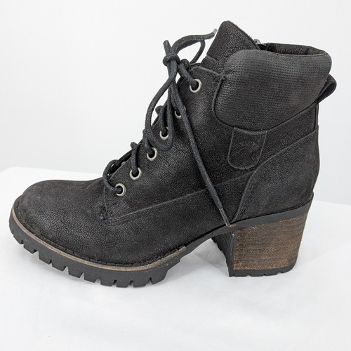 Crown Vintage "Calista" Black Lace-Up Lug Sole Heeled Boots Size 6M Grunge Urban - Picture 3 of 12