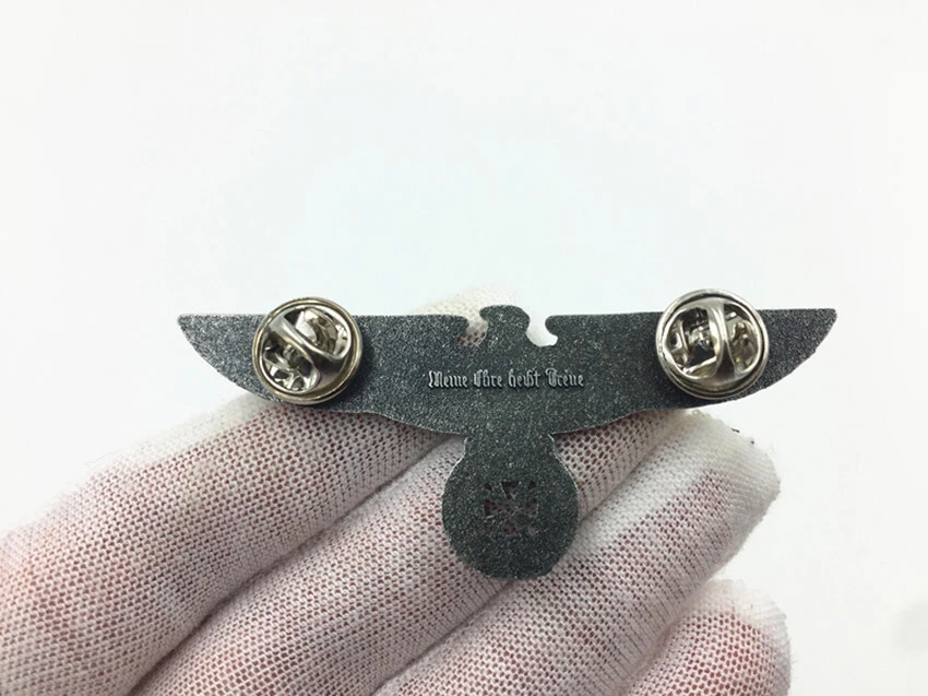 Army brooch deals