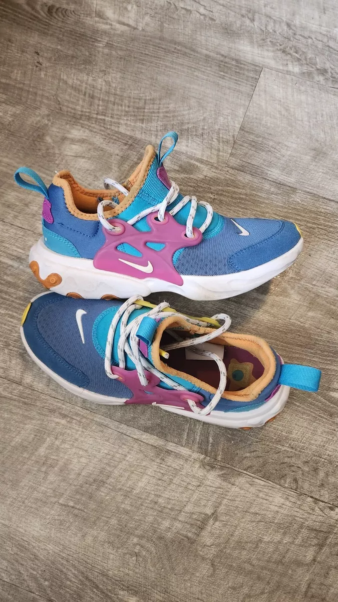 Nike youth deals size 3