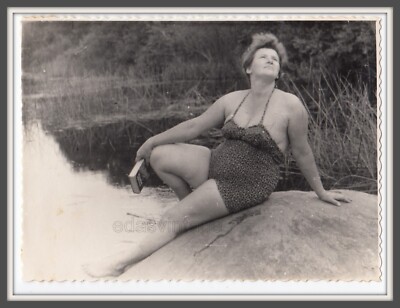 Beach Pretty lady posing w/ book Beautiful mature woman Swimsuit Underwear photo