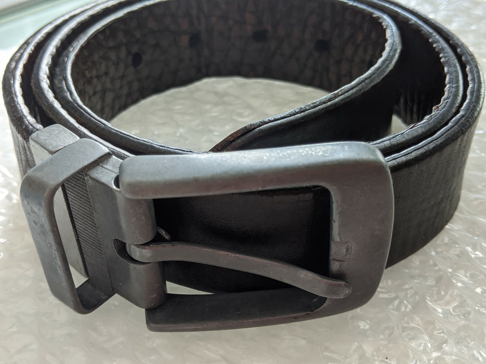 Reversible Dark Brown Leather Belt 102x3.5cm Durable and Stylish-image